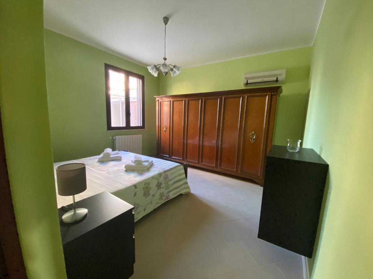 Villa Delle Pomelie Isola delle Femmine Luaran gambar